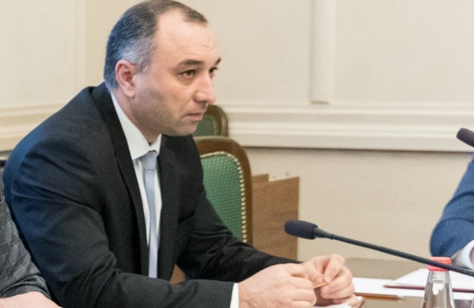 В Карачаево-Черкесии в рамках нацпроекта «Демография» будет организована доставка пожилых людей, проживающих в сельской местности, в медицинские организации 
